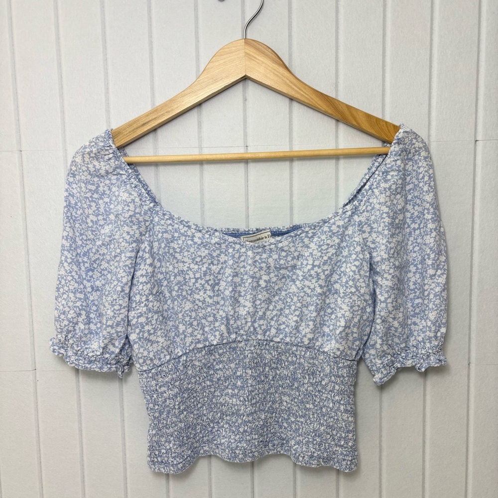 Abercrombie & Fitch Light Blue Floral Smocked Peasant Blouse